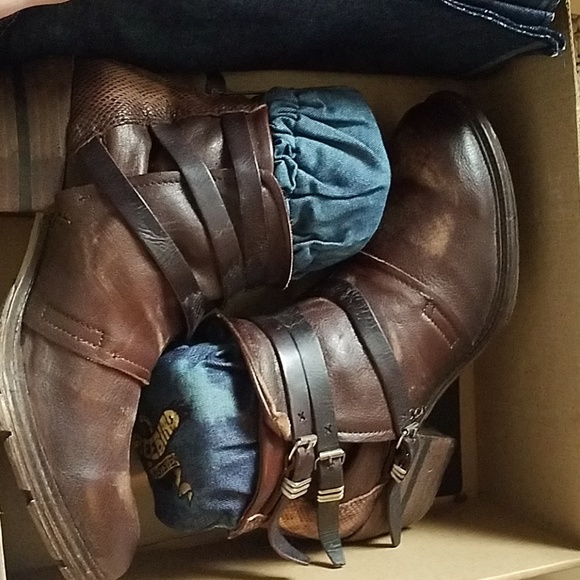 Freebird by Steven Shoes - Freebird by Steven Never Been Worn. MATEO Boots.